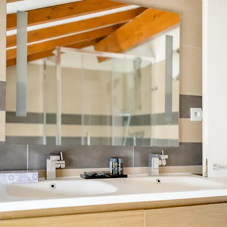 Aparthotel Salina Bay 4*