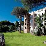 Salina Bay Aparthotel 4*