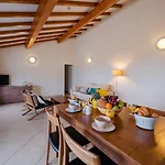 Salina Bay Aparthotel