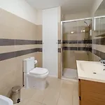Salina Bay Aparthotel