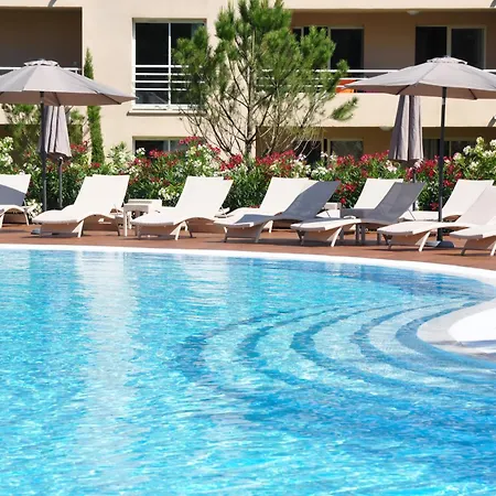 Hotel apartamentowy Salina Bay 4*