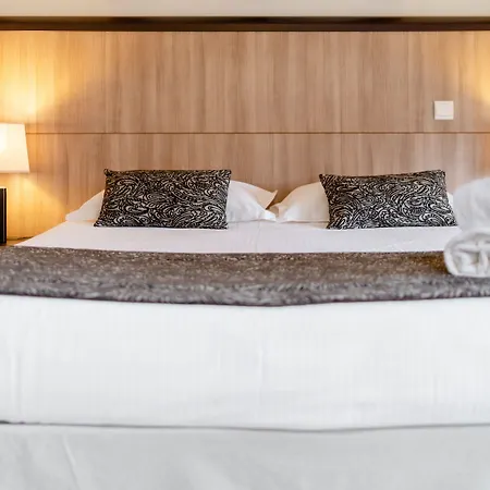 Hotel apartamentowy Salina Bay 4*