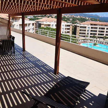 Hotel apartamentowy Salina Bay 4*