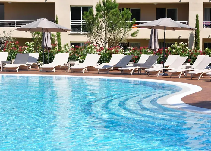 Apart-hotel Salina Bay 4*