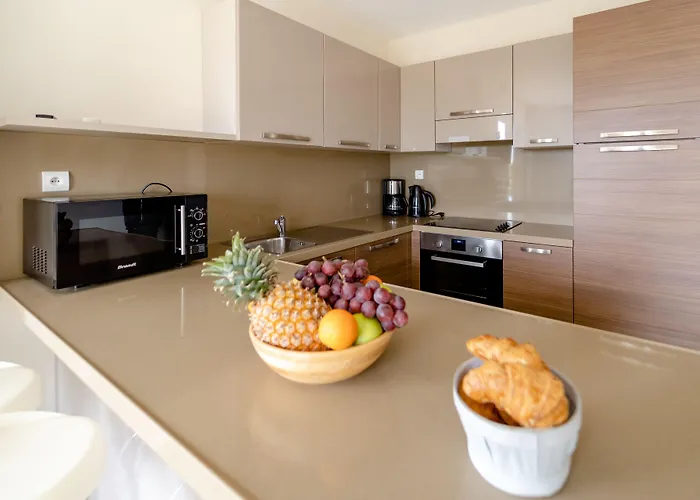 Salina Bay Apart-hotel